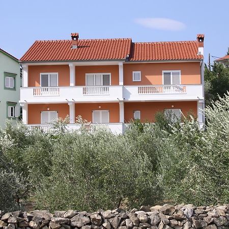 Apartments Sandra Palit Экстерьер фото